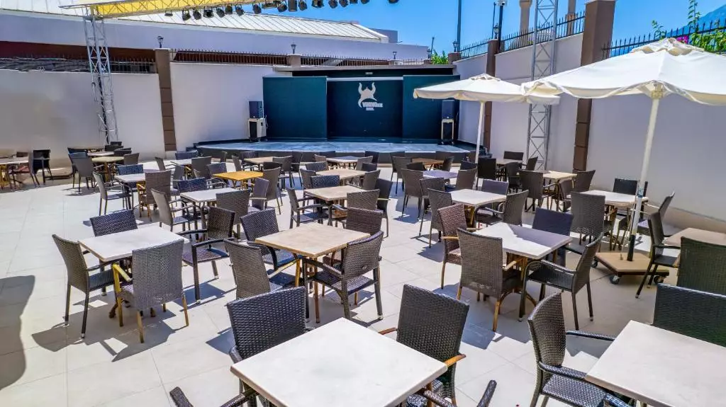 محوطه اجرا هتل وایکینگ استار انتالیا